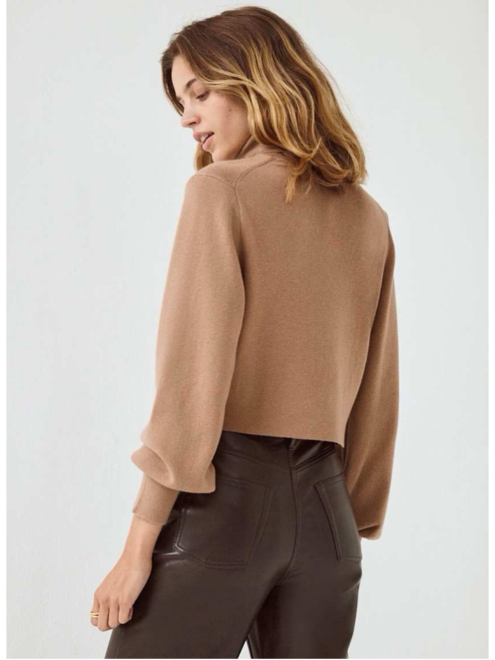 Aritzia Wilfred Rebecca Turtleneck Sweater Camel Tan Merino Wool Cropped Size S - Picture 3 of 14